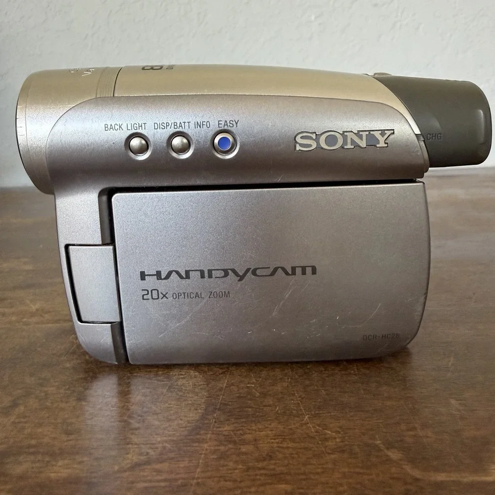 Sony Handycam DCR-HC28 Mini DV Camcorder Bundle Video Transfer Untested!